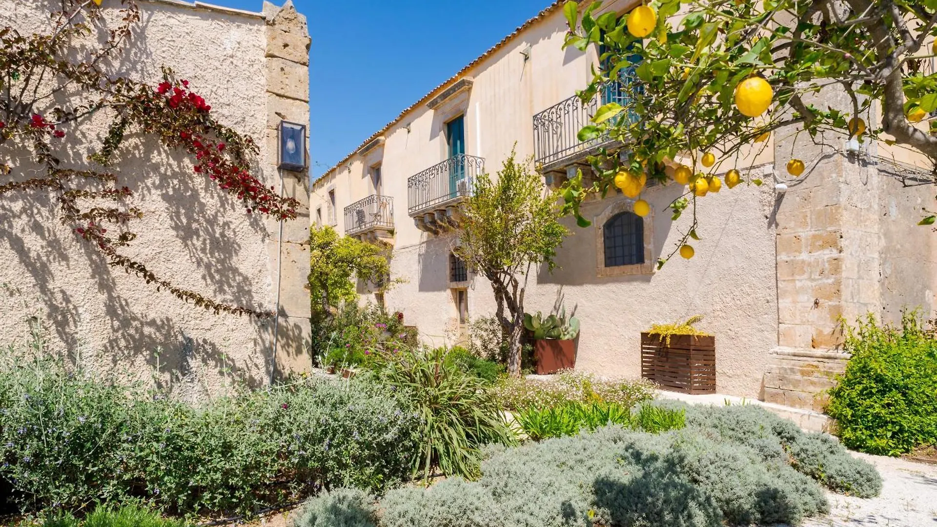 Baglio Siciliamo Country House (Adults Only) Lido di Noto Hotel