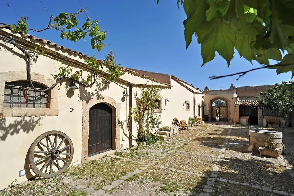 Baglio Siciliamo Country House (Adults Only) Lido di Noto 3*,  Italy