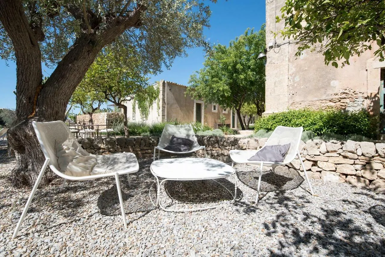 Baglio Siciliamo Country House (Adults Only) Lido di Noto 3*,